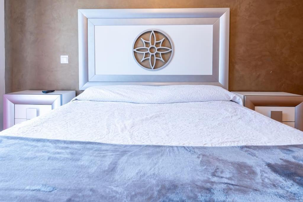 Apartamento En El Corazon De La Ciudad Con Parking Santander Bagian luar foto