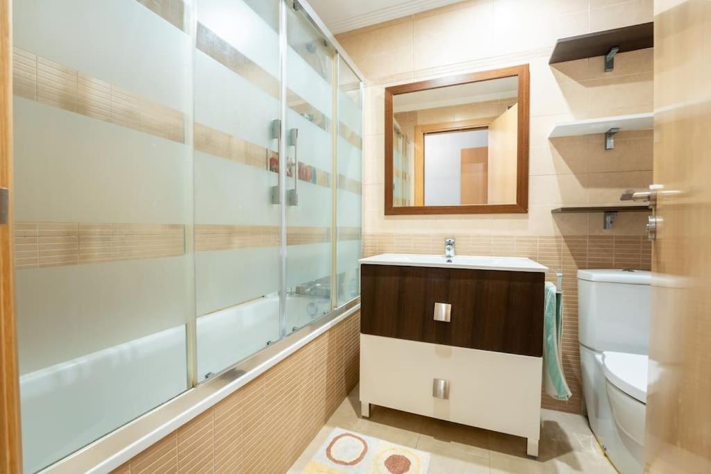 Apartamento En El Corazon De La Ciudad Con Parking Santander Bagian luar foto